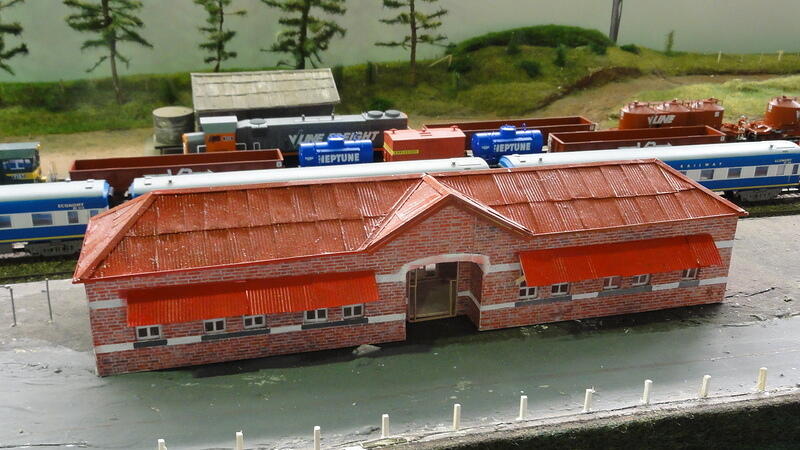 Somewhere Creek - Station Building