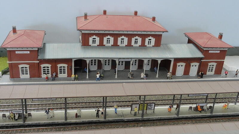 Somewhere in Baden-Wurtemberg - Schonblick Station