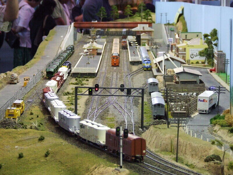 Mainlines Through Murri Station