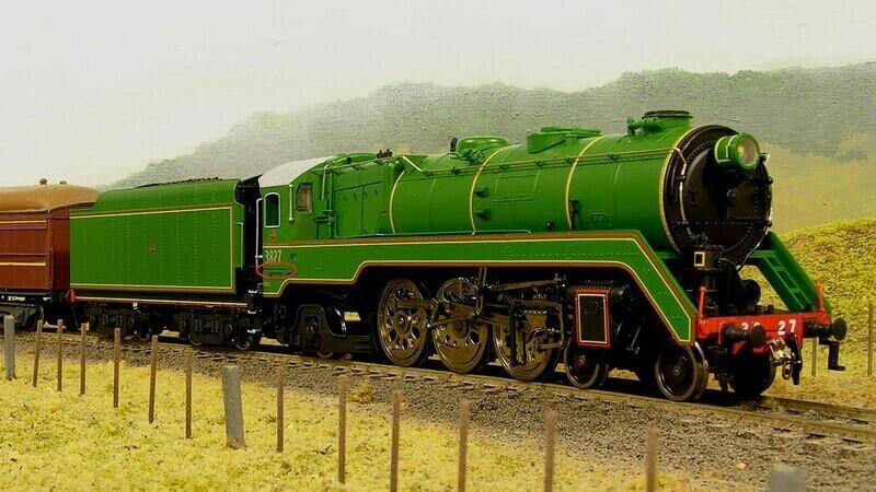 Eureka C38 Production Model 3827 Green