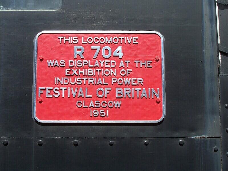 R 704 Plaque