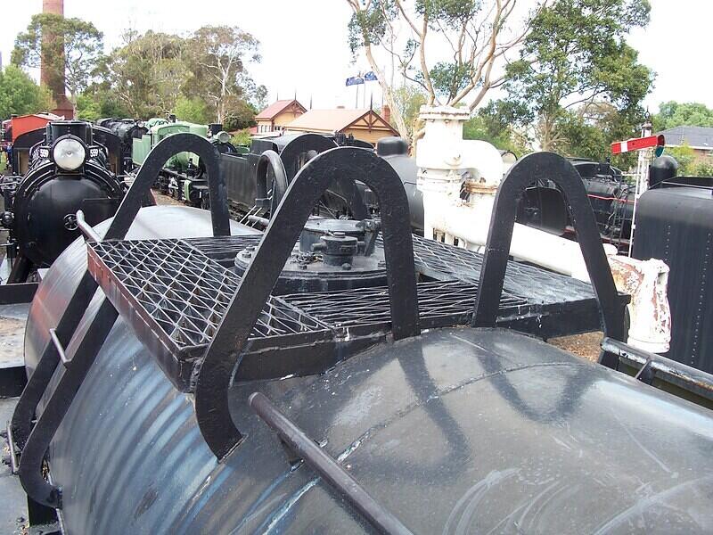 Top of Oil Tank on A2 995