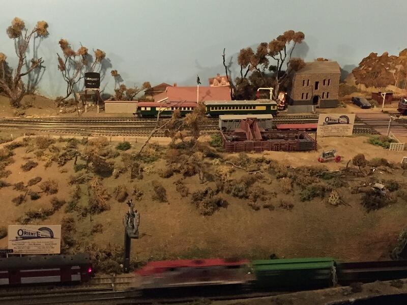 Model layout (128)