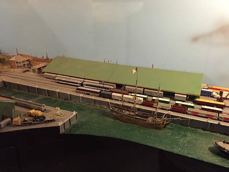 Model layout (21)