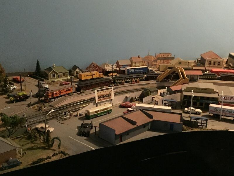 Model layout (37)