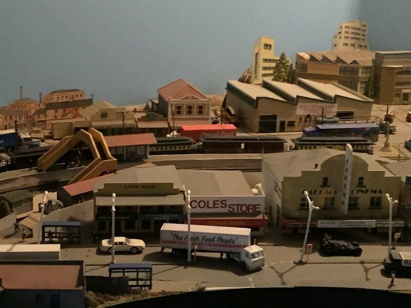 Model layout (39)