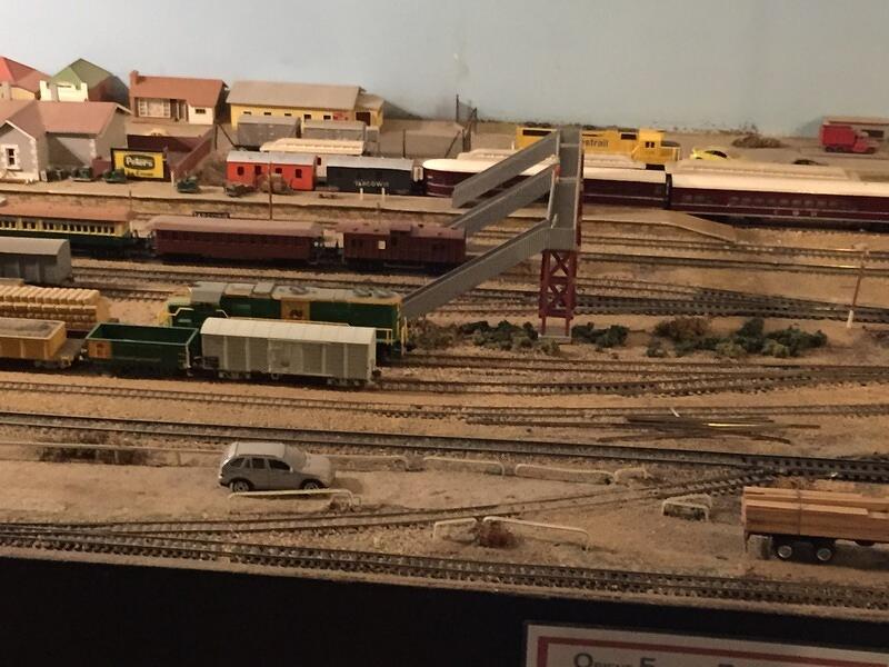 Model layout (87)