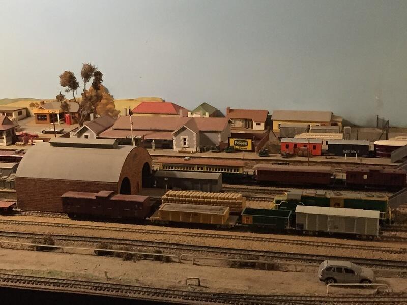Model layout (88)