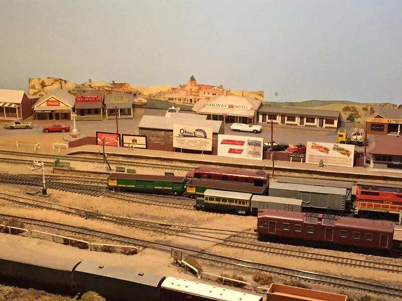 Model layout (98)