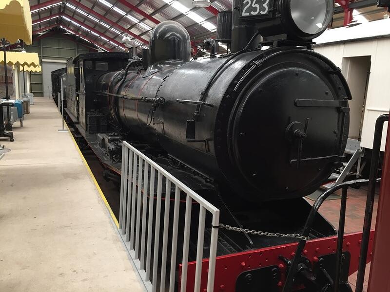 Steam locomotive (4)