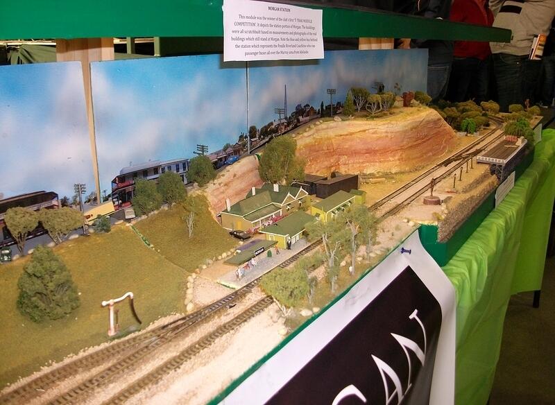 Rails to Morgan Wharf 05