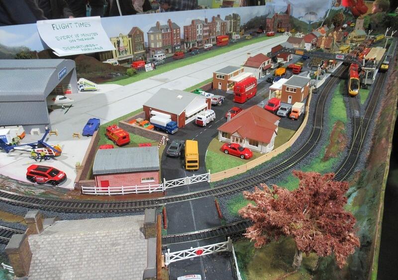 Planes Trains Autos 06