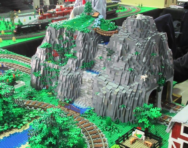 Southern Bricks Lego User Group 09