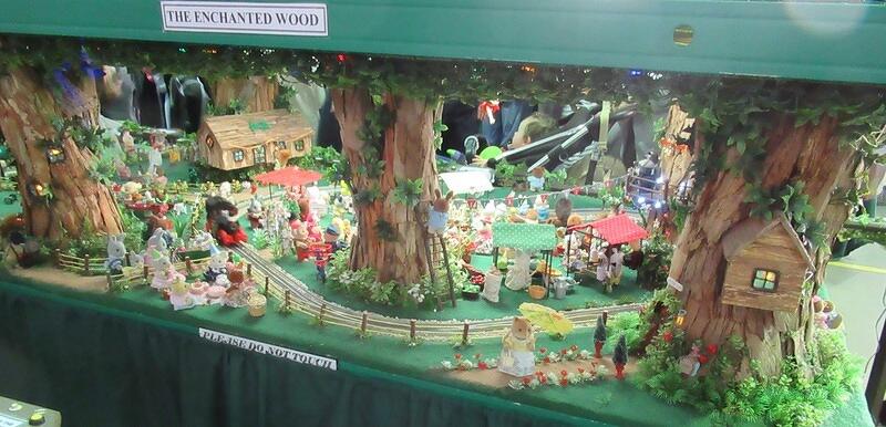 The Enchanted Wood 01