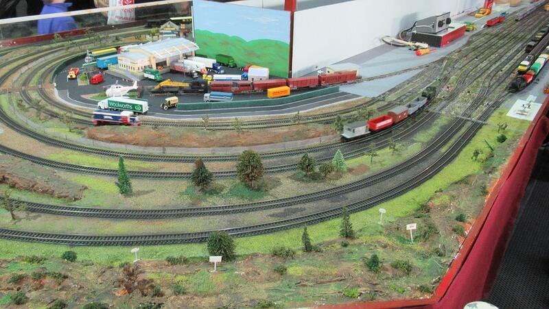 Ready To Run Model Railway Group 01