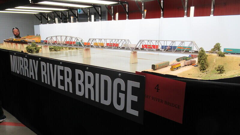 Murray River Bridge 12