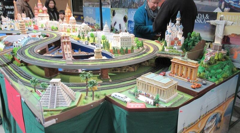 World Train Travel 2 01