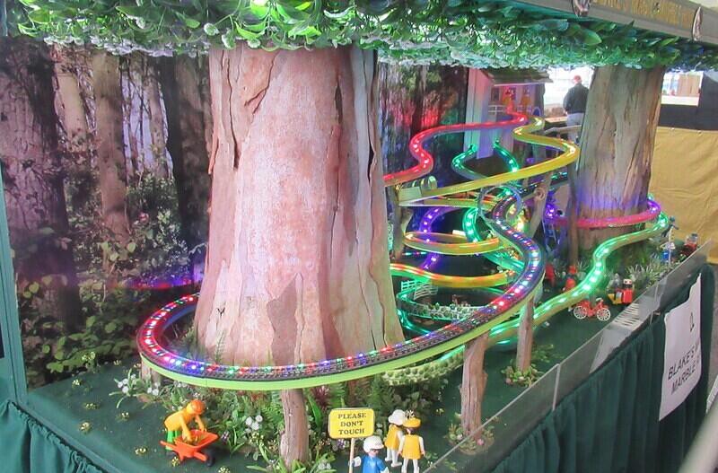 Blake's Magic Marble Run 03