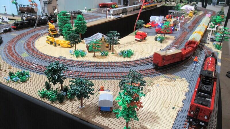 V & SAR Lego Modellers 10