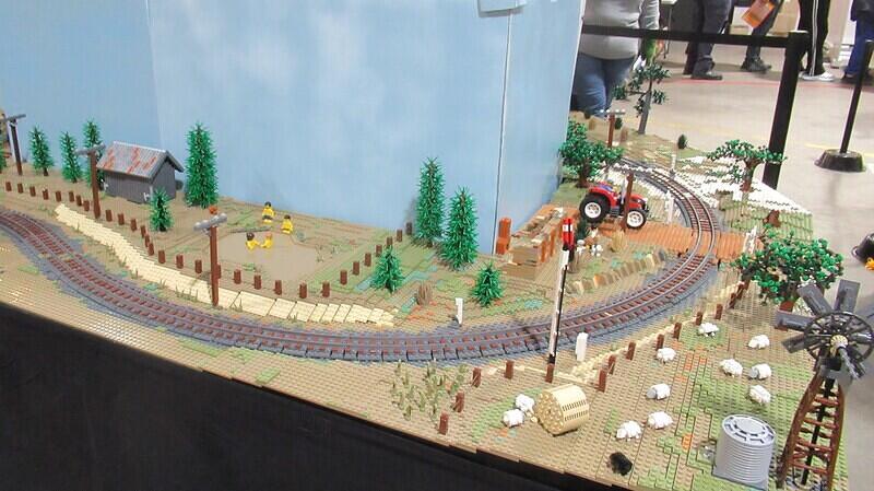 V & SAR Lego Modellers 21