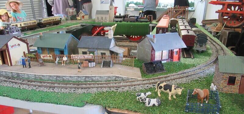 Railways in the Garden 04