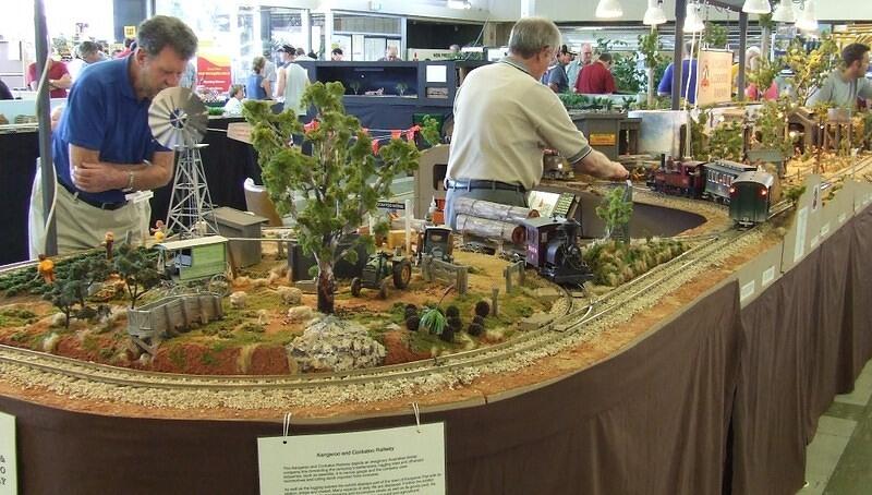 Kangaroo and Cockatoo Railway 01