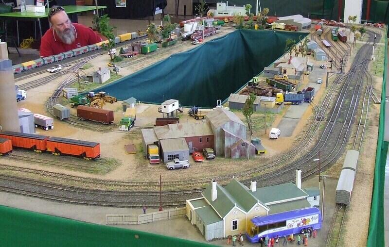 Oaklands Waterside ll 05