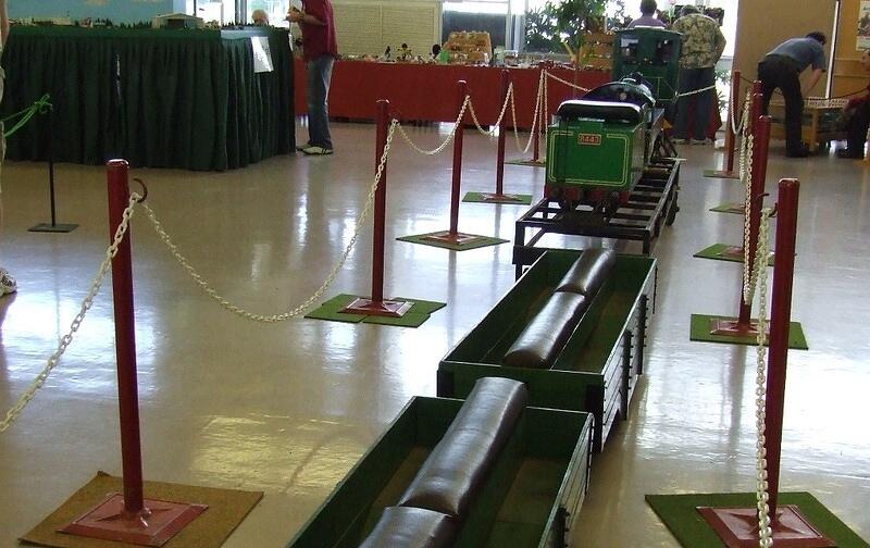 Steam and Diesel Display 01