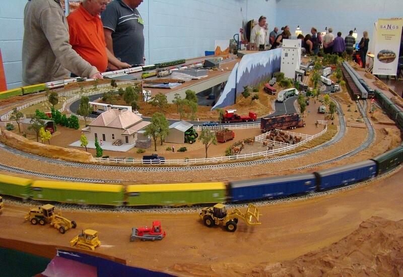 Australia On Track 10 02