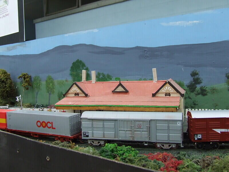 Dingo Crossing Tramway 12 03