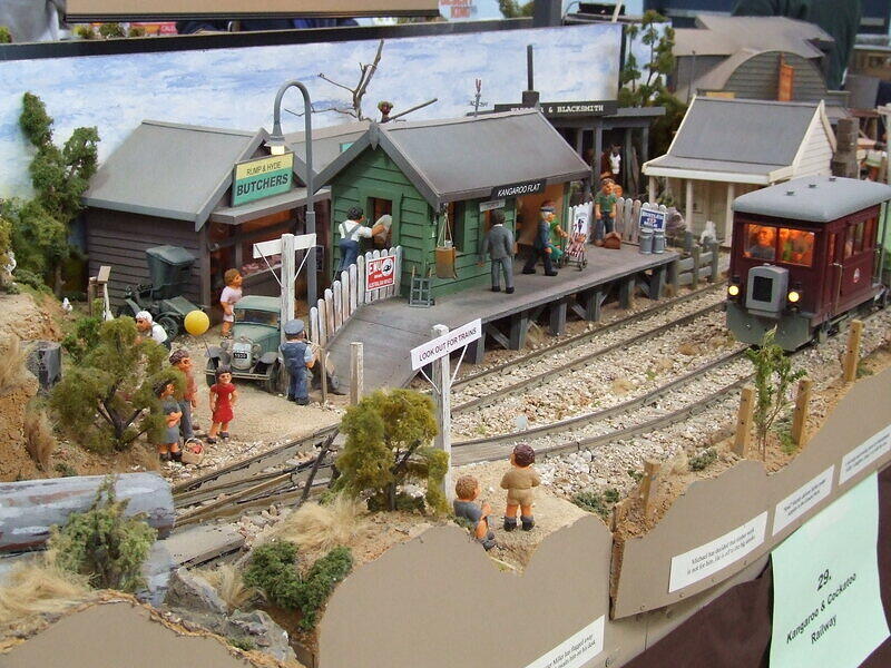 Kangaroo and Cockatoo Railway 12 02