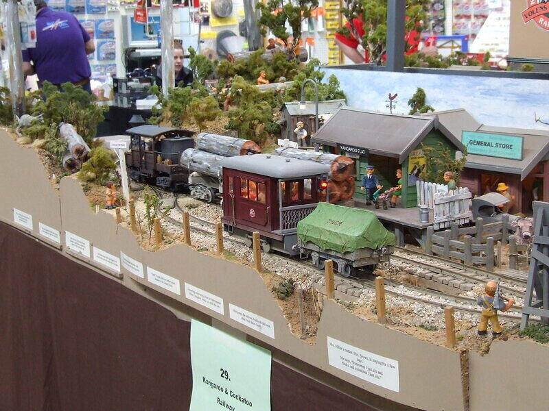 Kangaroo and Cockatoo Railway 12 06