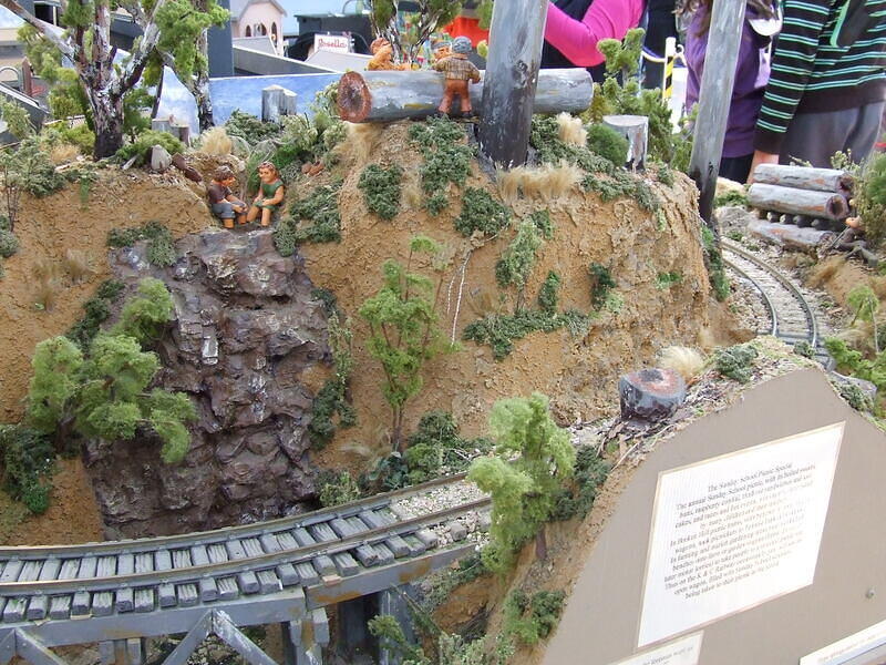 Kangaroo and Cockatoo Railway 12 29