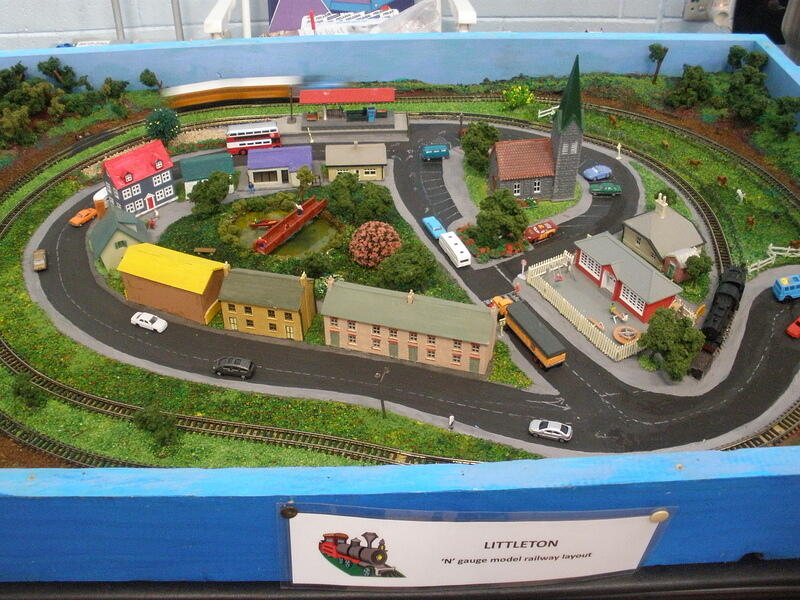 Lizs Little Layouts 12 09