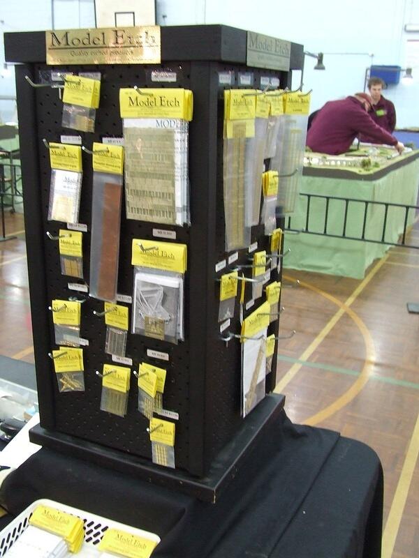 Model Etch 12 06 001