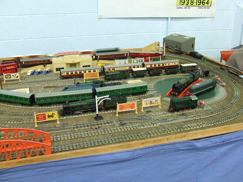 My Hornby Dublo Collection 12 04