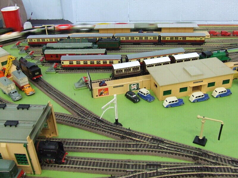 My Hornby Dublo Collection 12 09