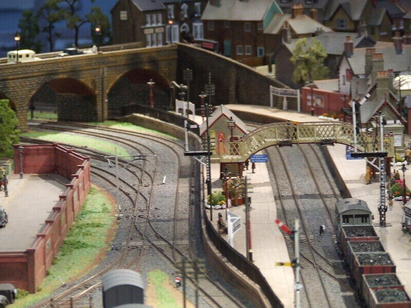 Wellingford and Bakewell Bridge Railway 12 03