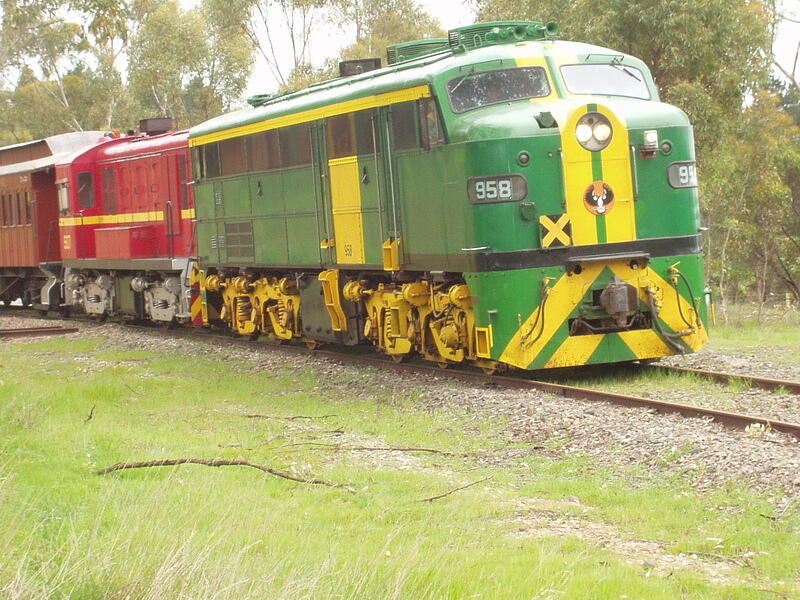 958 and 507 leaving Gemmels