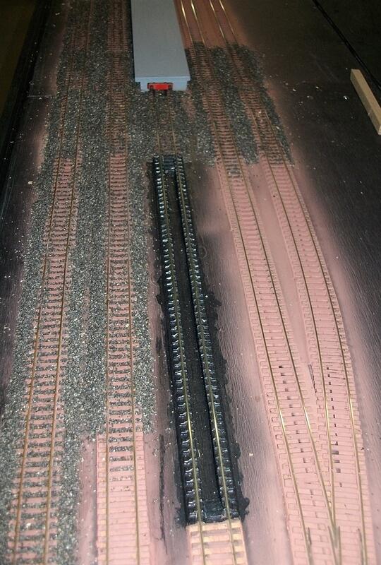 Service pit next to main running lines 01