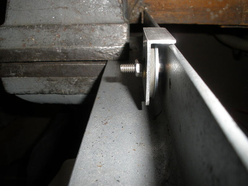 Parts track adjuster 03