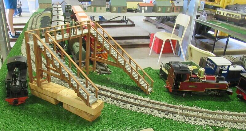 Railways in the Garden 08