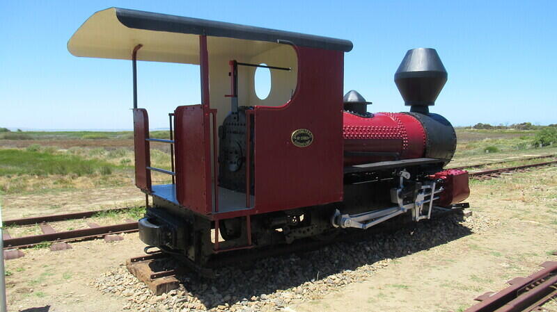 Fowler Steam Locomotive 17683 02