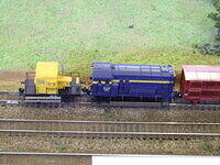 RT and F Class Shunt at Elphinstone