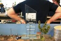 Liralau - Best Display Peers 8 21