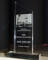 Best Display Trophy 8 04