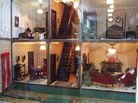 Dollhouse Esentuals 02