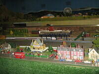 Model Railway at Lakeside2