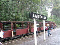 Open coaches at Lakeside1